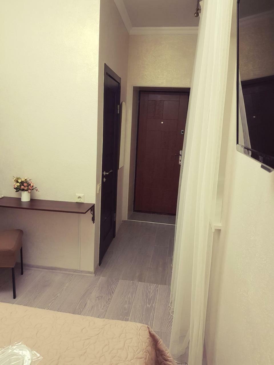 Mini Otel Cozy Patio Odesa Cameră foto